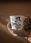 Preview: Goebel Hello Winter Coffee-/Tea Mug Schneemann mit Besen Tasse Porzellantasse NEUHEIT 2026