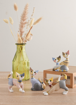 Goebel Leni Katze mit Marienkäfer Rosina Wachtmeister Porzellankatze NEUHEIT 2025