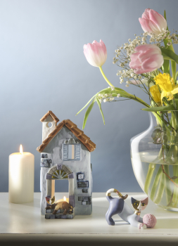 Goebel - Via Galileo Galilei - Rosina Wachtmeister Katze dekoratives Haus Porzellankatzen NEUHEIT 2026