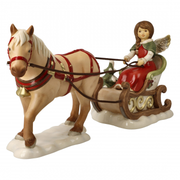 Goebel Winterschlittenfahrt Engel mit Schlitten und Pferd Winterwald Porzellan Figur Weihnachten