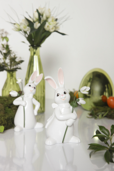 Goebel Snow White Lovely Snow Bells Hase mit Schneeglöckchen NEUHEIT 2025