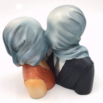 Parastone Pocket Art - Die Liebenden - Les amants - nach René Magritte Museums Miniaturskulptur