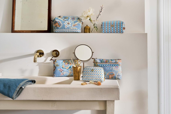 PIP Studio Kosmetiktasche Kosmetikbeutel Charly Cosmetic Flat Pouch Medium Matata Blue 24x1x15.5cm