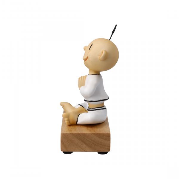 Goebel Ich begrüße den Tag - Der kleine Yogi® Figur Skulptur Porzellan