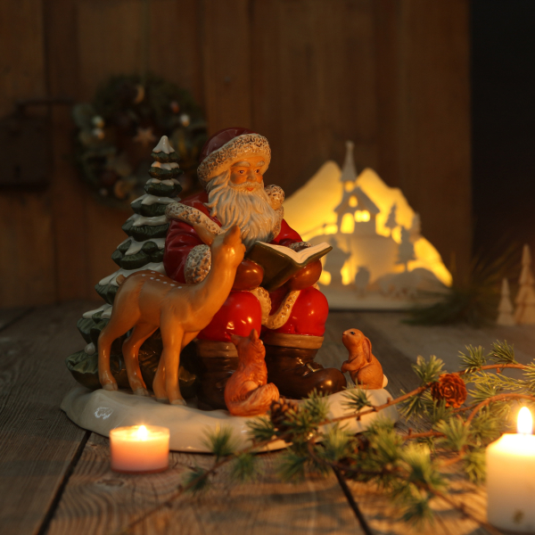Goebel Mächenstunde im Wald - limitierte Edition - NEUHEIT 2024 Weihnachtsmann mit Buch, Reh, Hase und Fuchs