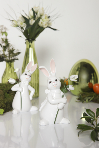 Goebel Snow White Lovely Snow Bells Hase mit Schneeglöckchen NEUHEIT 2025